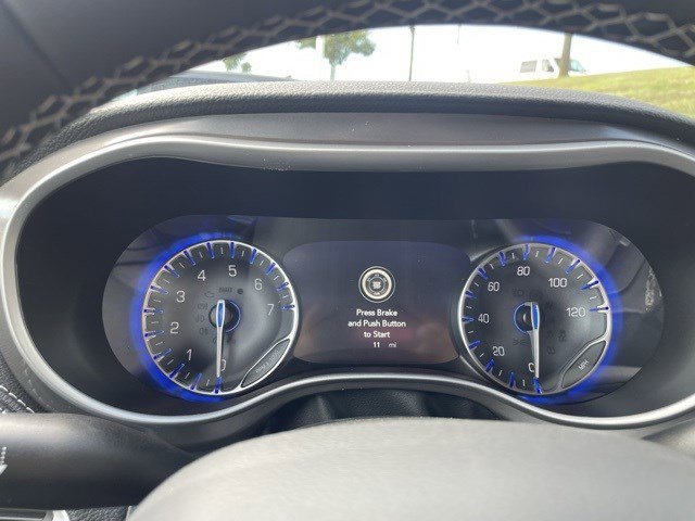 New 2026 Chrysler Pacifica Select image 17