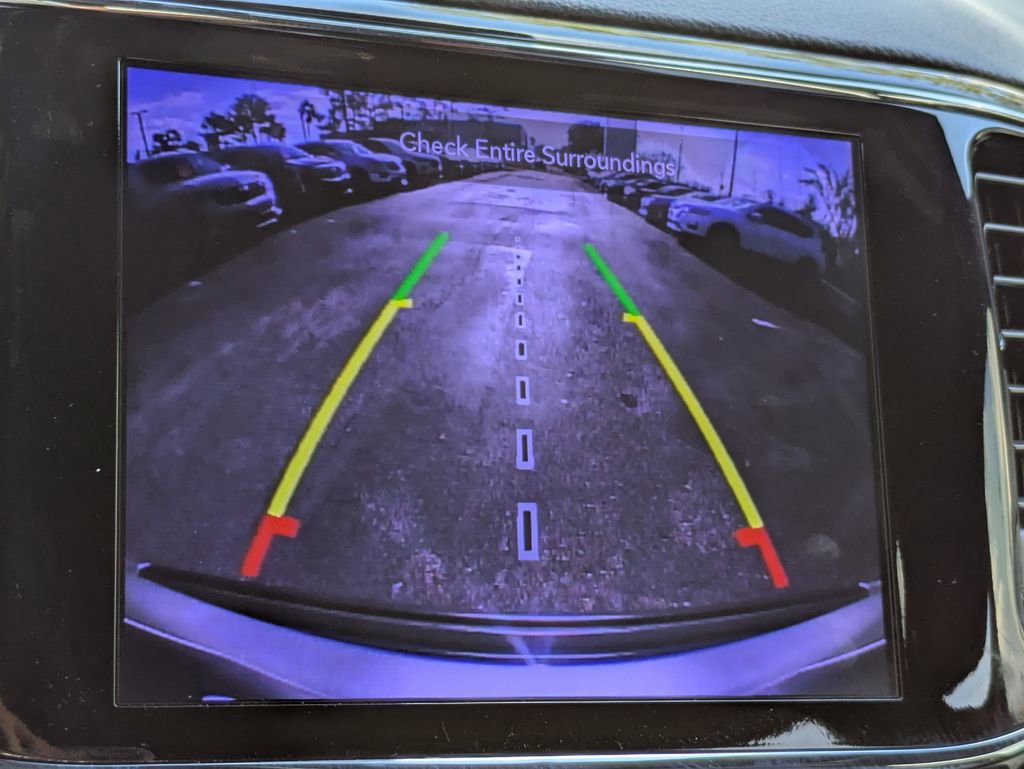 Used 2021 Jeep Grand Cherokee Laredo X image 30