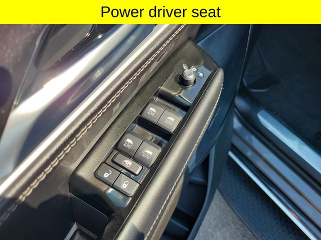 Used 2023 Jeep Wagoneer 4WD w/ Mopar Step-Up Package image 22