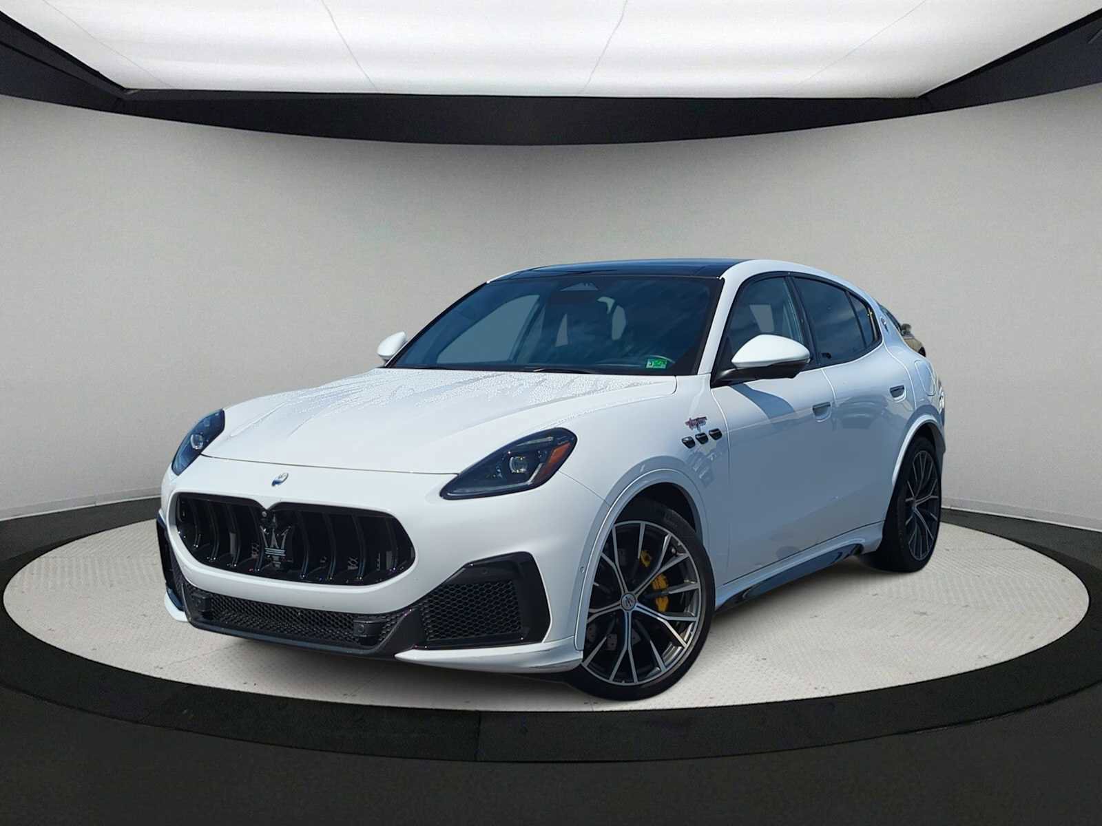 Used 2023 Maserati Grecale Trofeo