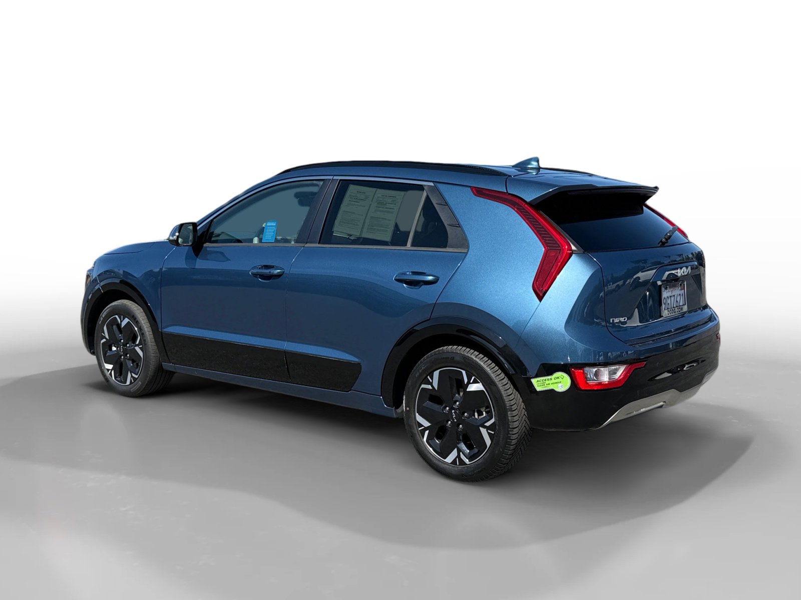 Used 2023 Kia Niro Wind FWD image 3