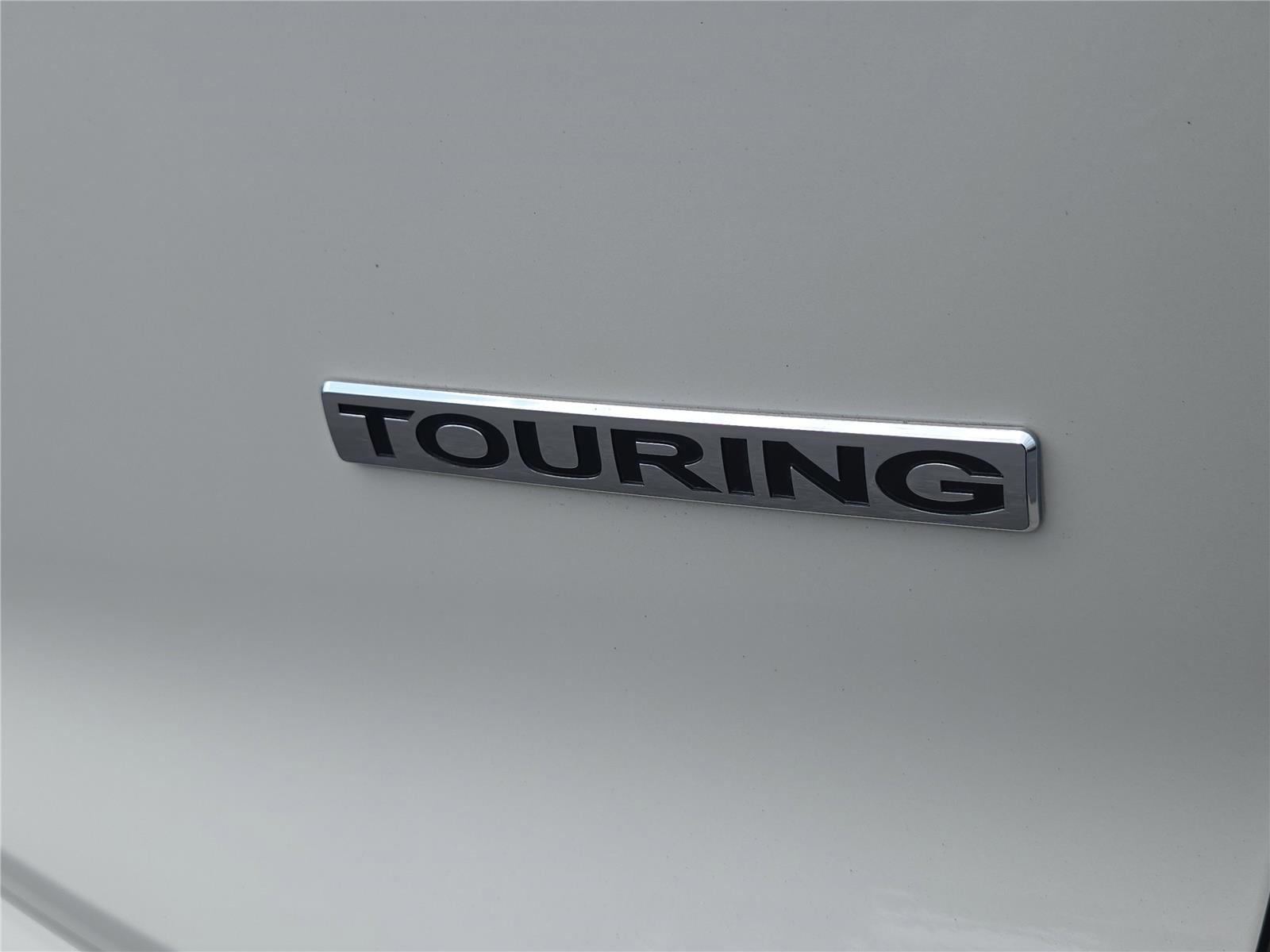 Used 2019 Honda Pilot Touring image 6