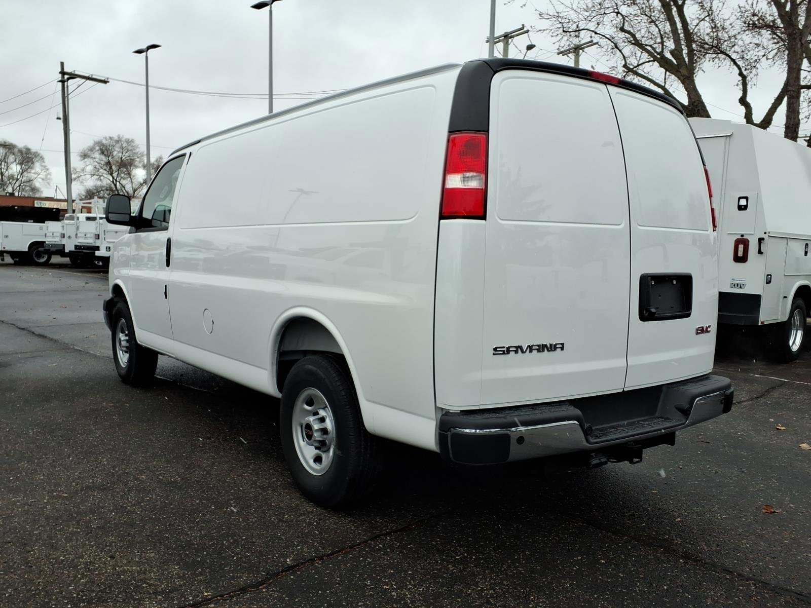 New 2025 GMC Savana 2500 Extended w/ Driver Convenience Package image 7