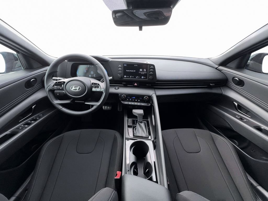 New 2026 Hyundai Elantra SEL Sport Premium FWD image 13