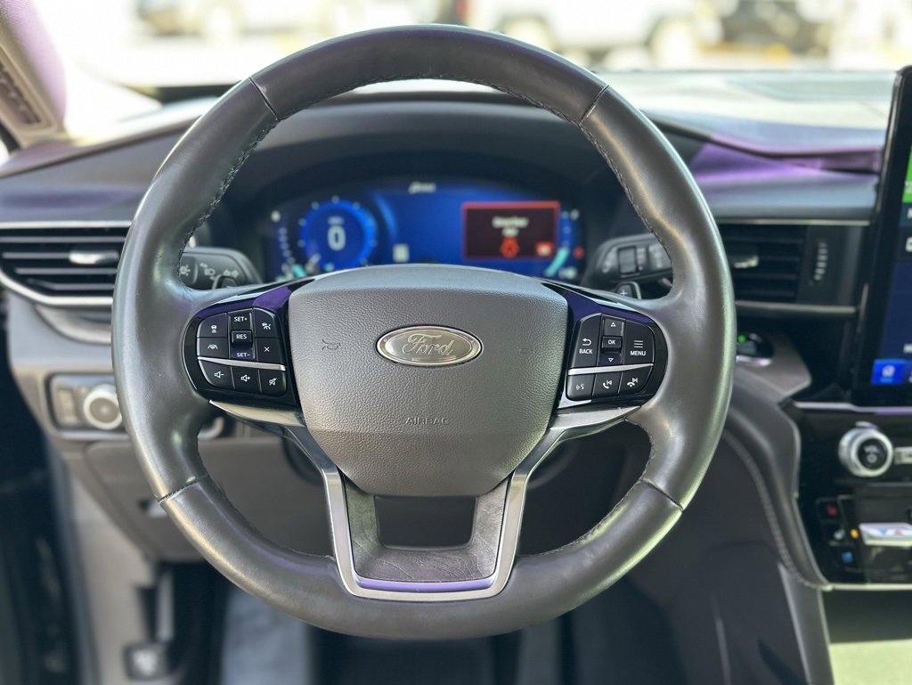 Used 2021 Ford Explorer Platinum w/ Equipment Group 601A image 30