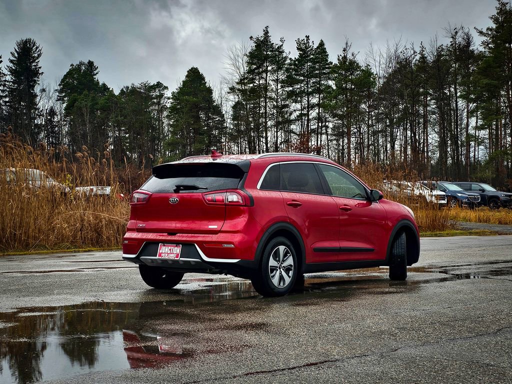 Used 2019 Kia Niro LX image 4