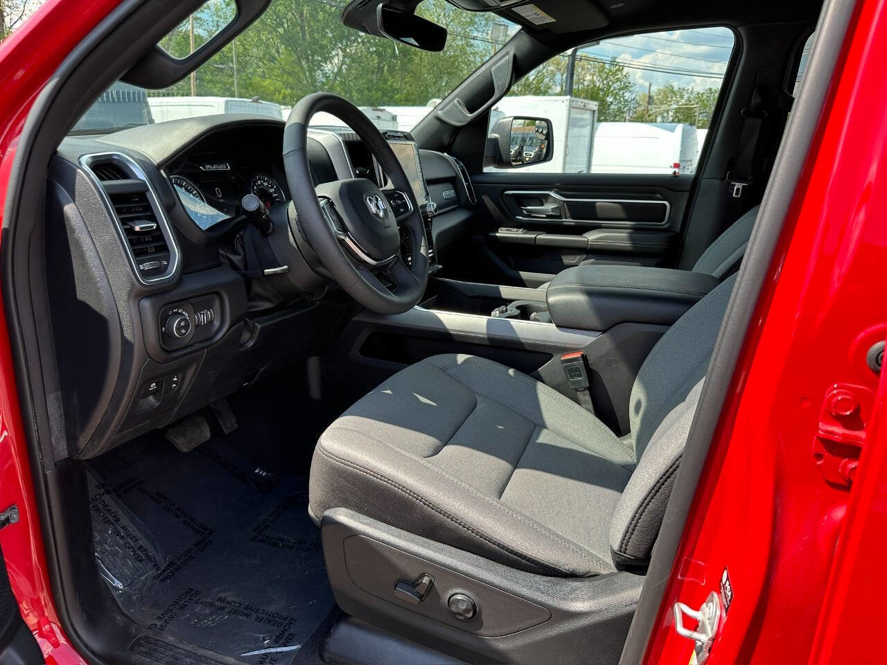 Used 2025 RAM 1500 Big Horn image 10