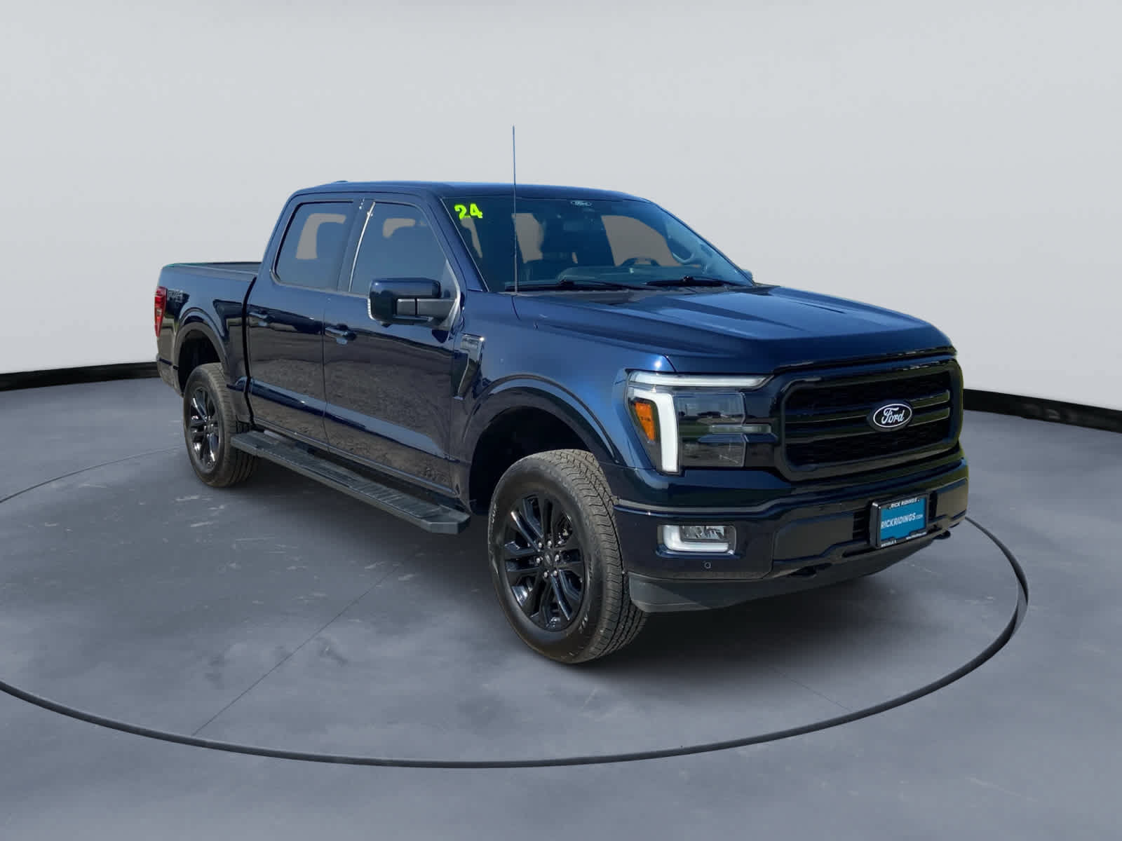 Used 2024 Ford F150 Lariat w/ Equipment Group 502A High AWD/4WD image 3