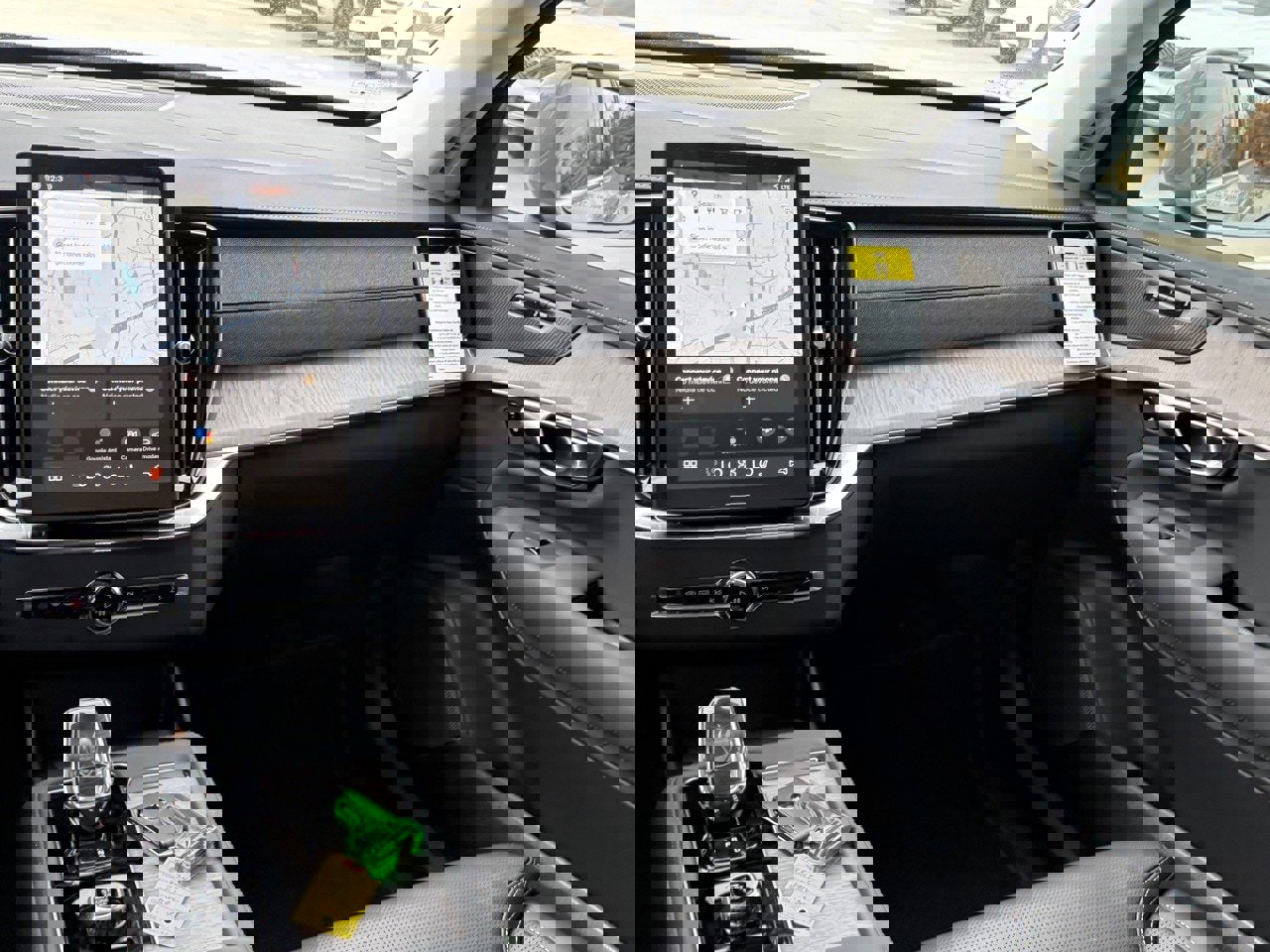 New 2026 Volvo XC90 B6 Ultra w/ Protection Package Premier image 12