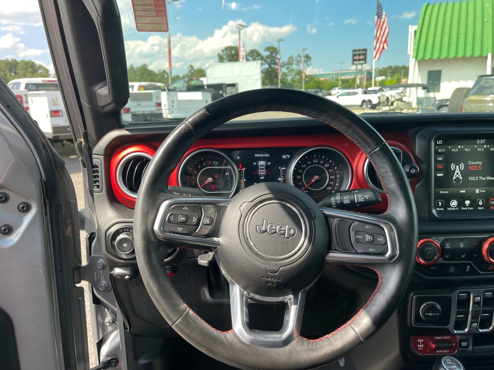Used 2018 Jeep Wrangler Unlimited Rubicon w/ Dual Top Group image 16