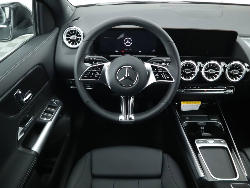 Certified 2025 Mercedes-Benz GLA 250 image 11