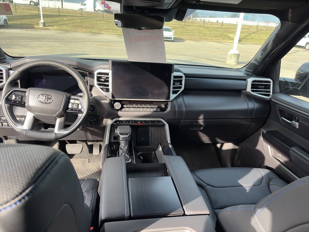 Used 2025 Toyota Tundra Platinum image 27