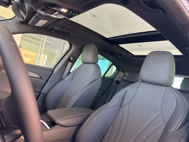 New 2025 Maserati Grecale Modena image 15