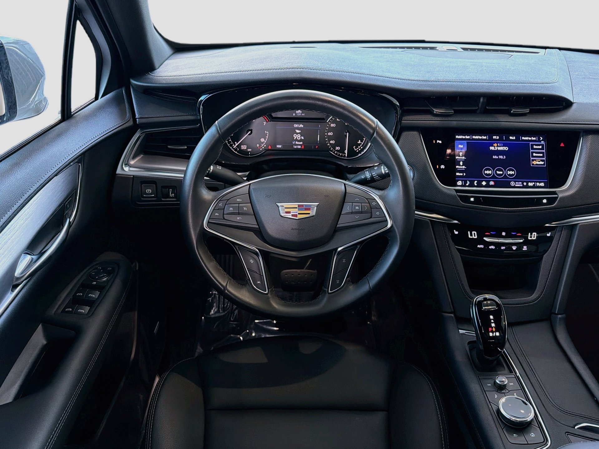 Certified 2023 Cadillac XT5 Luxury FWD image 18