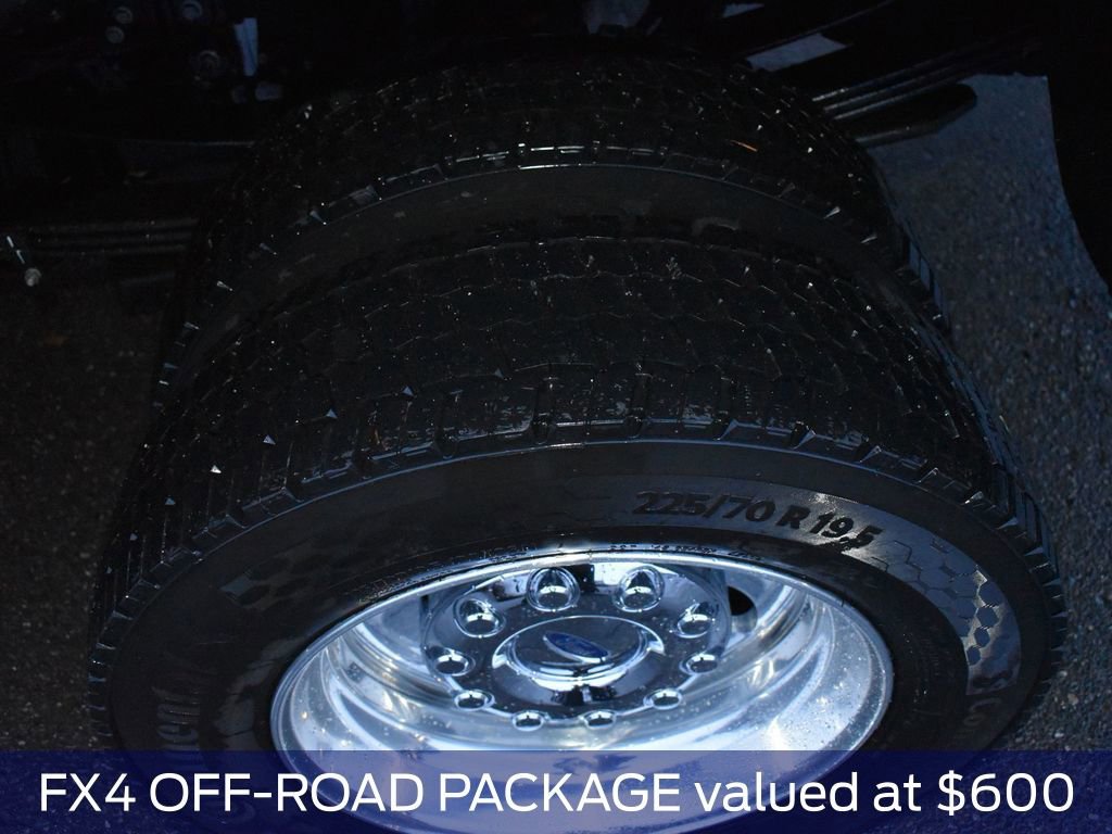New 2026 Ford F450 Platinum w/ FX4 Off-Road Package image 6