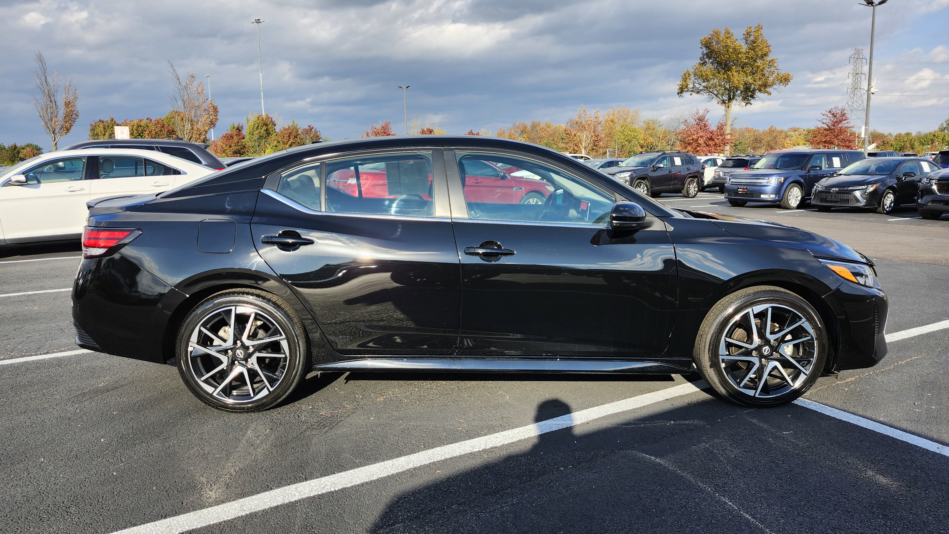 Used 2025 Nissan Sentra SR image 13