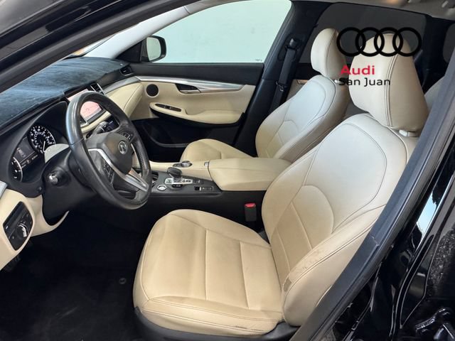Used 2019 INFINITI QX50 Luxe w/ Navigation Package FWD image 23