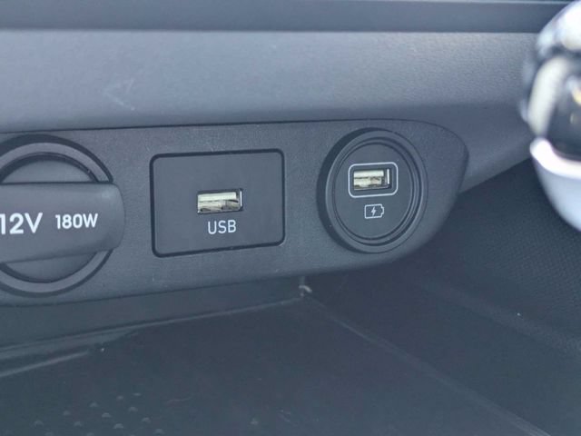 Used 2023 Hyundai Elantra SEL w/ Convenience Package FWD image 22