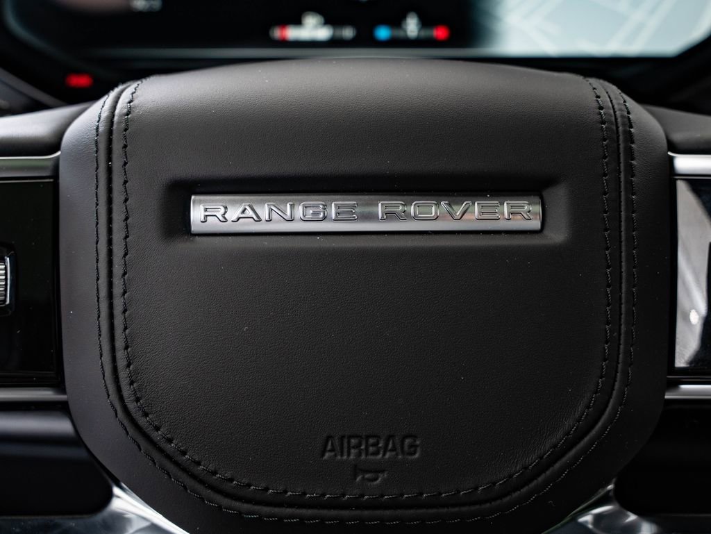 New 2026 Land Rover Range Rover Long Wheelbase SE AWD/4WD image 32