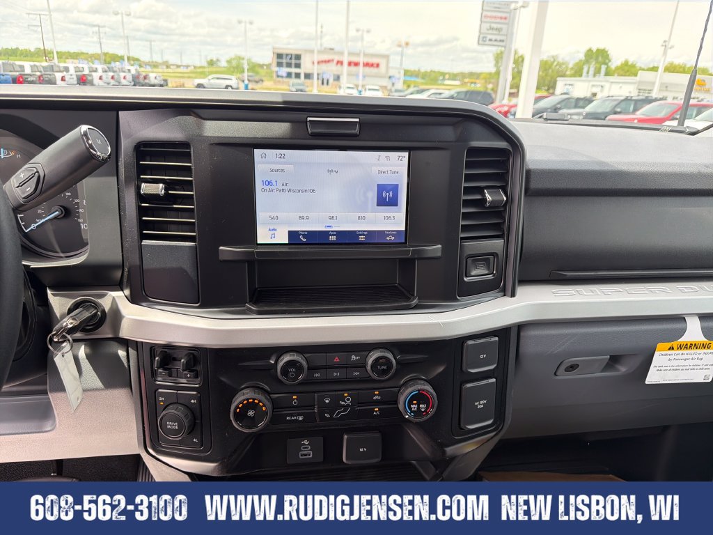 New 2026 Ford F350 XLT w/ XLT Value Package AWD/4WD image 17