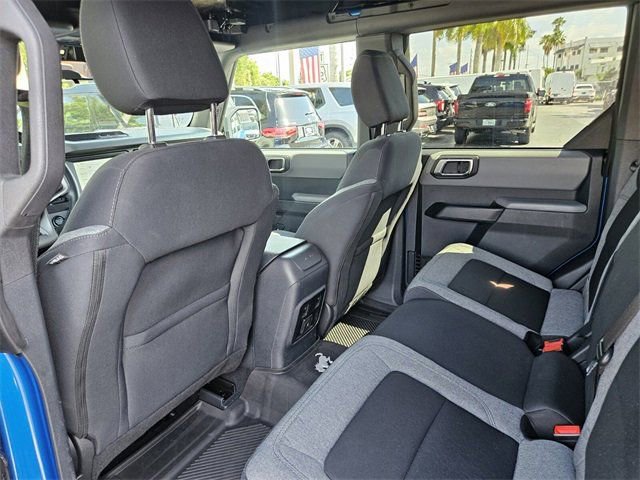 Used 2022 Ford Bronco Big Bend image 6