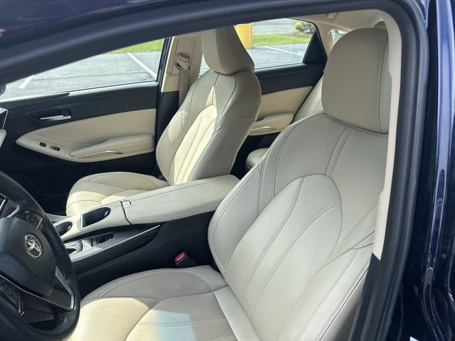 Used 2021 Toyota Avalon XLE w/ Moonroof Package AWD/4WD image 15
