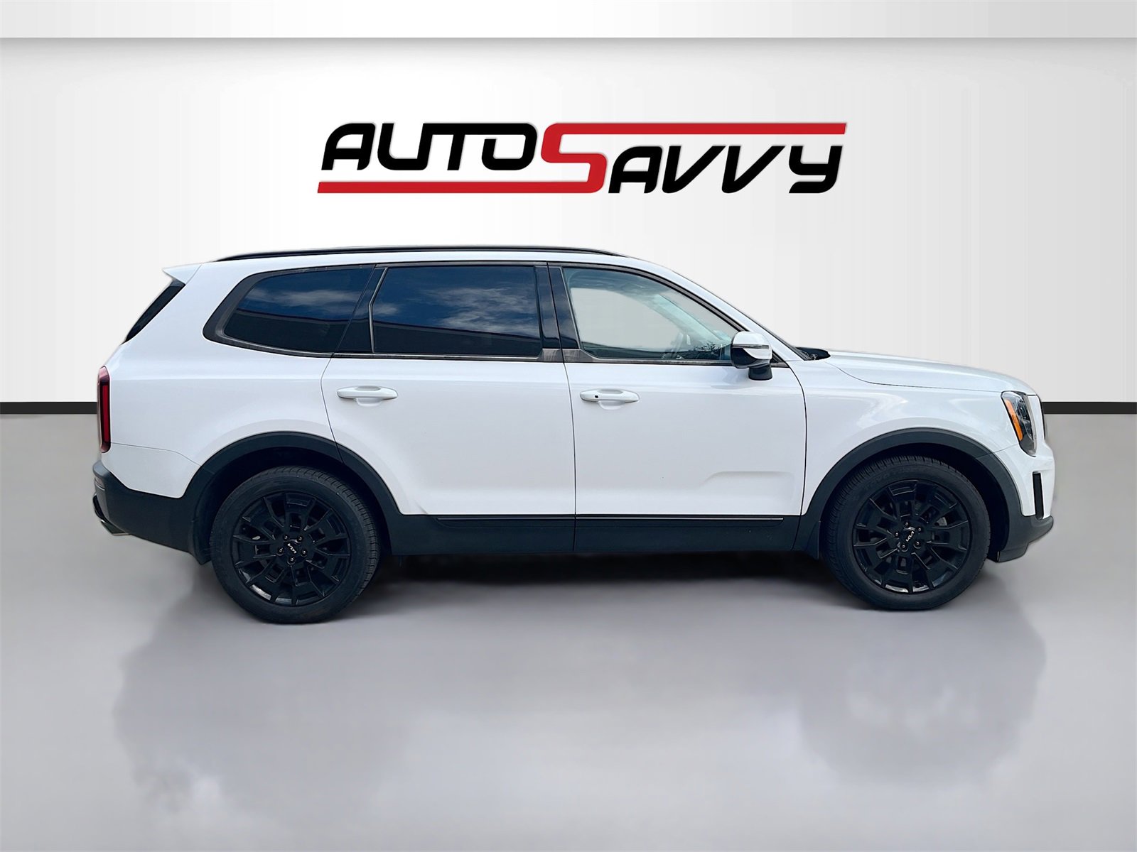 Used 2022 Kia Telluride SX w/ SX Prestige Package image 8
