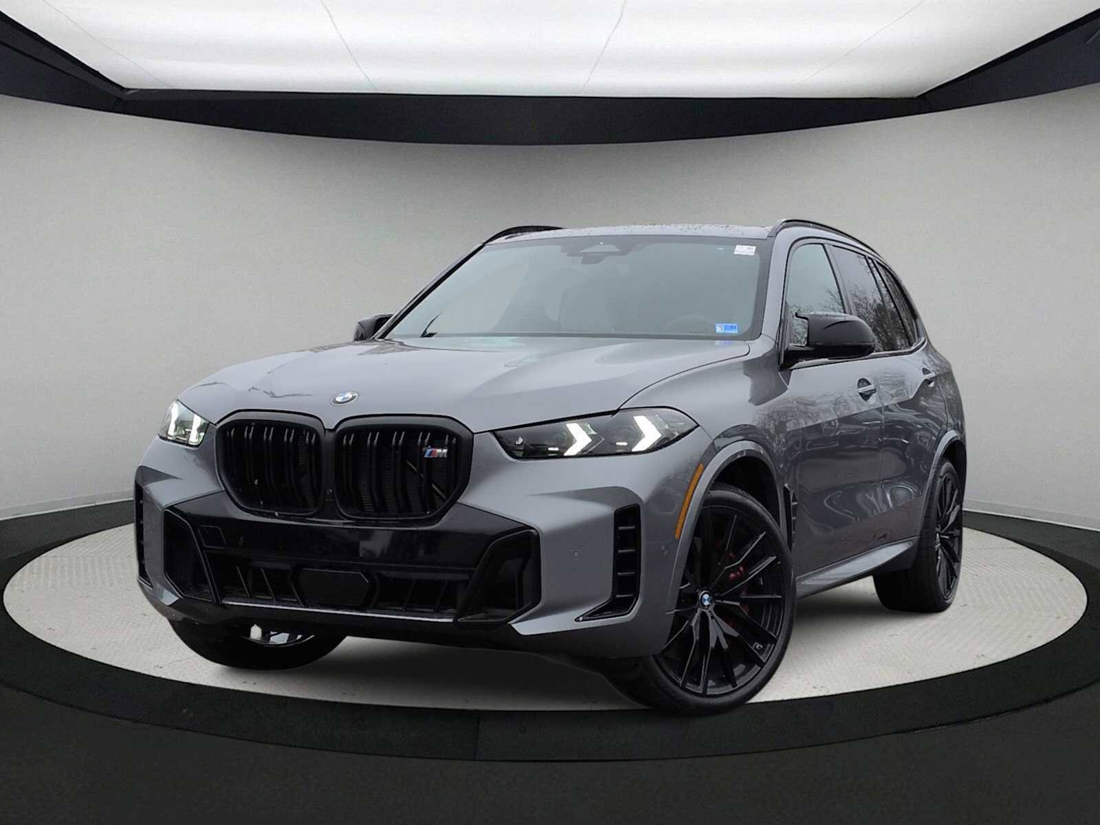 New 2026 BMW X5 M60i w/ Executive Package image 1