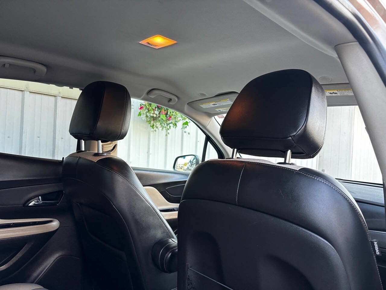 Used 2018 Buick Encore Preferred image 22