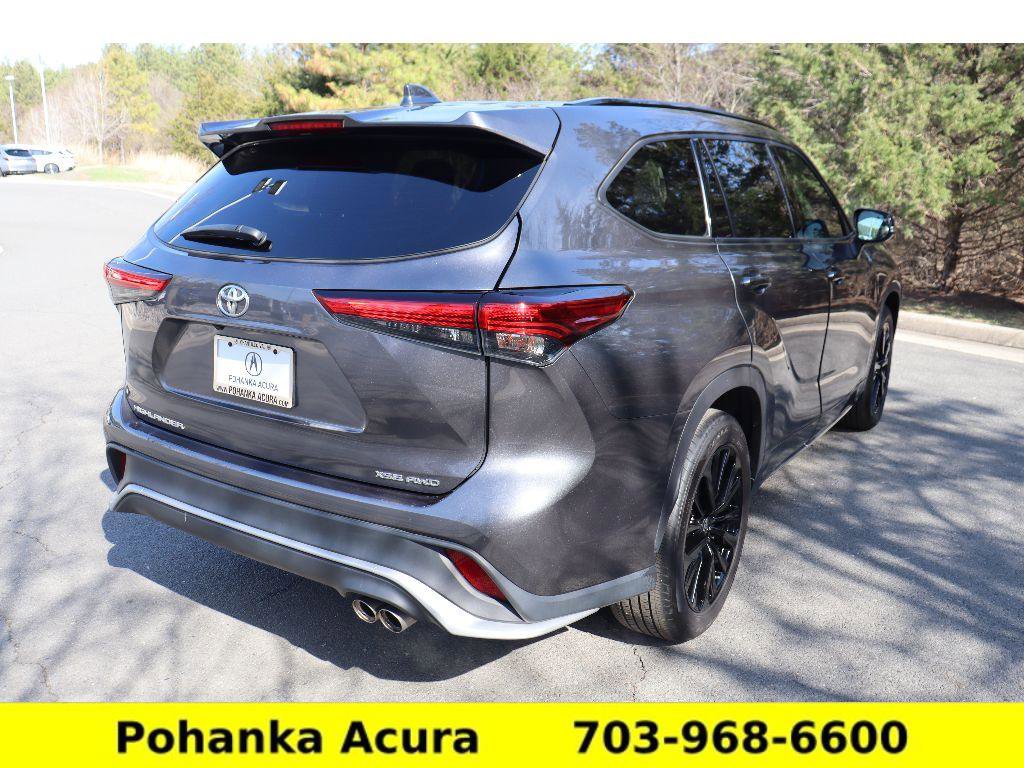 Used 2023 Toyota Highlander XSE image 7