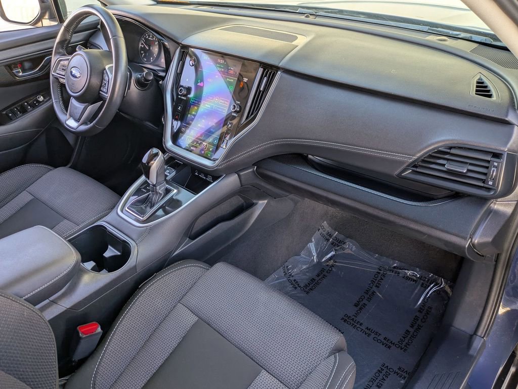 Used 2025 Subaru Outback Premium image 28