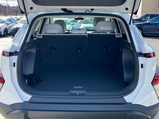 New 2026 Hyundai Kona SEL Sport AWD/4WD image 8