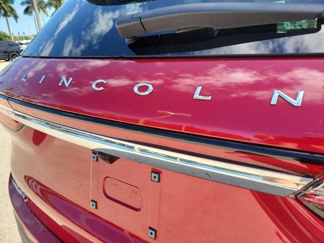 Certified 2024 Lincoln Corsair FWD w/ Equipment Group 101A image 11