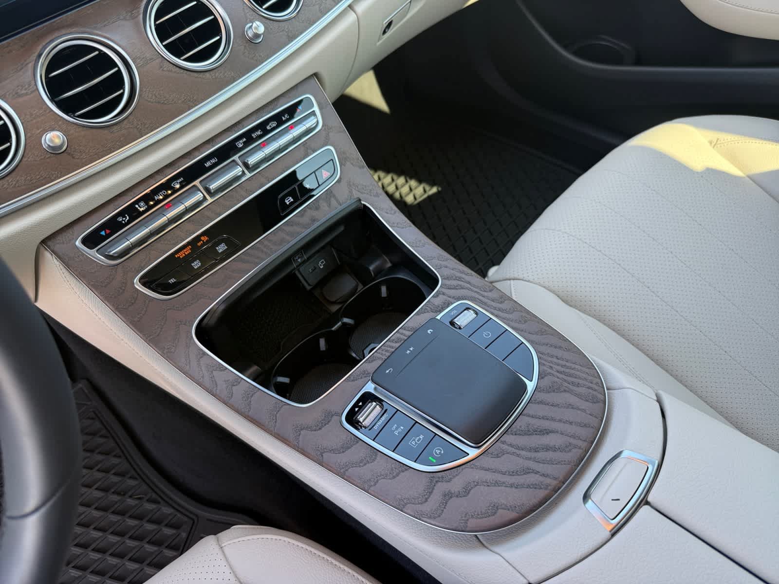 Certified 2023 Mercedes-Benz E 350 4MATIC Sedan image 23