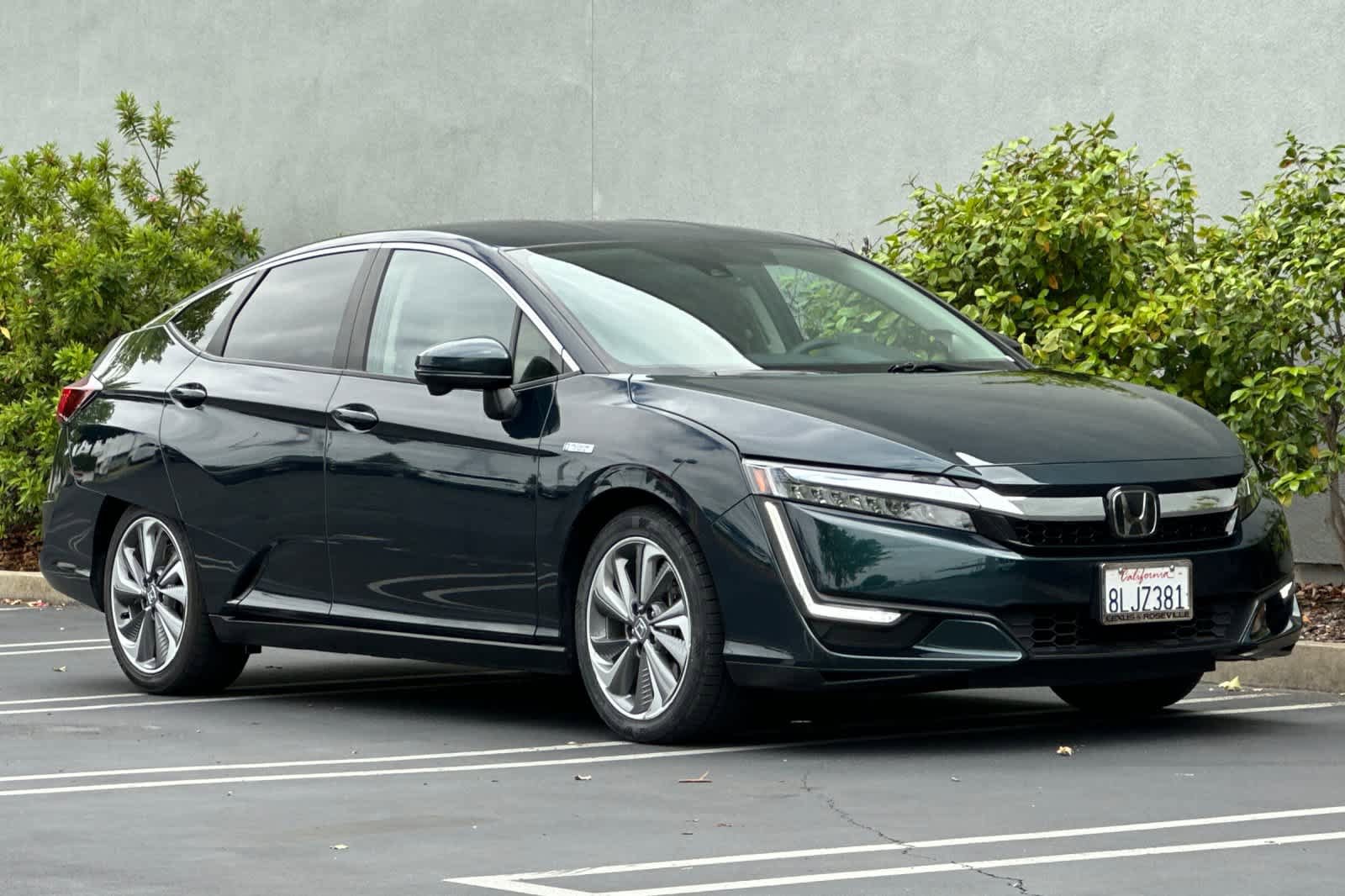 Used 2019 Honda Clarity Plug-In Hybrid image 5