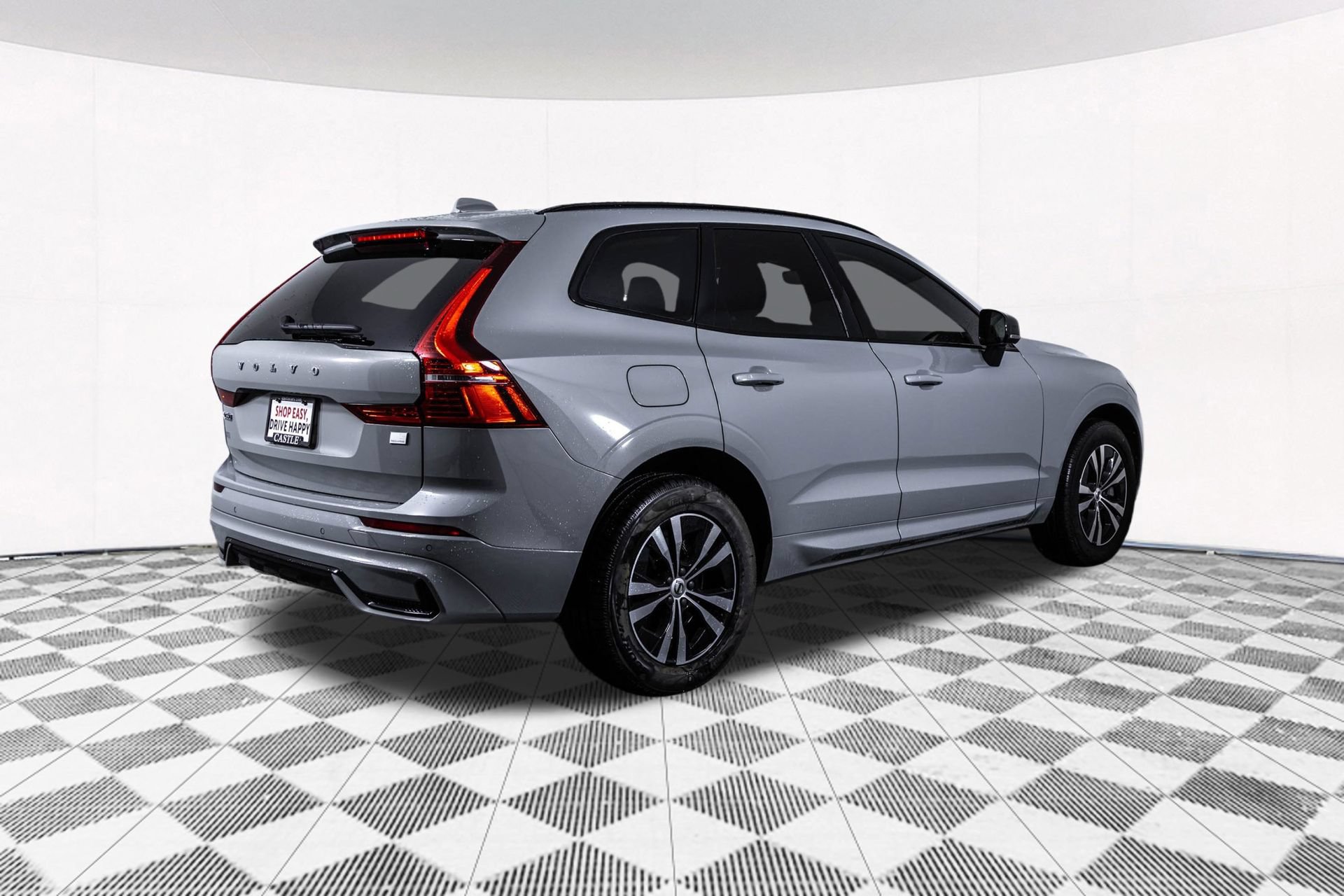 Used 2024 Volvo XC60 T8 Core AWD/4WD image 19