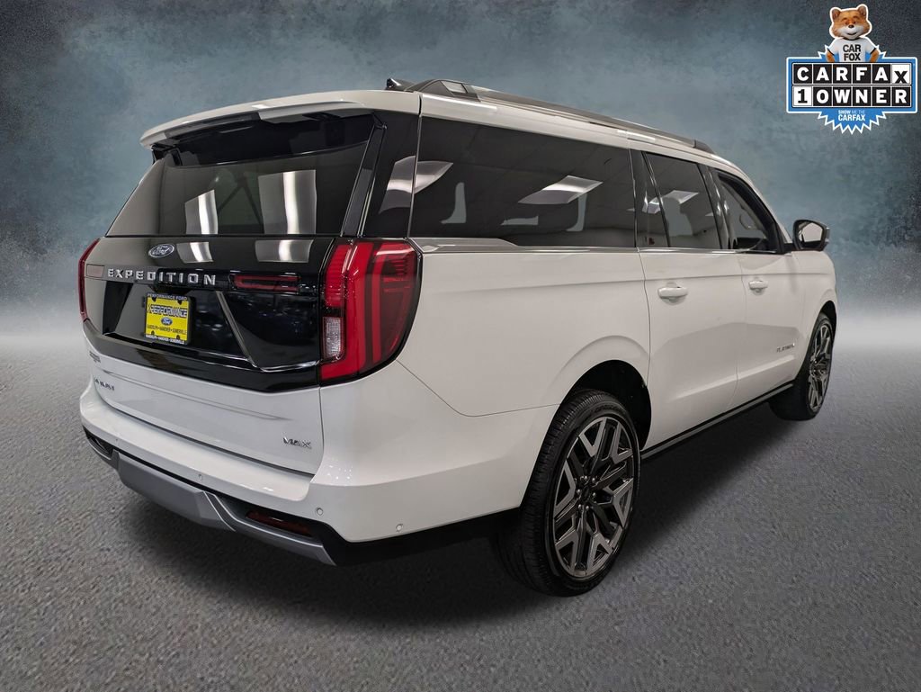 Used 2025 Ford Expedition Max Platinum w/ Platinum Ultimate Package AWD/4WD image 4