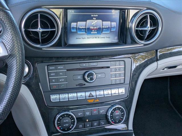 Used 2017 Mercedes-Benz SL 550 image 10