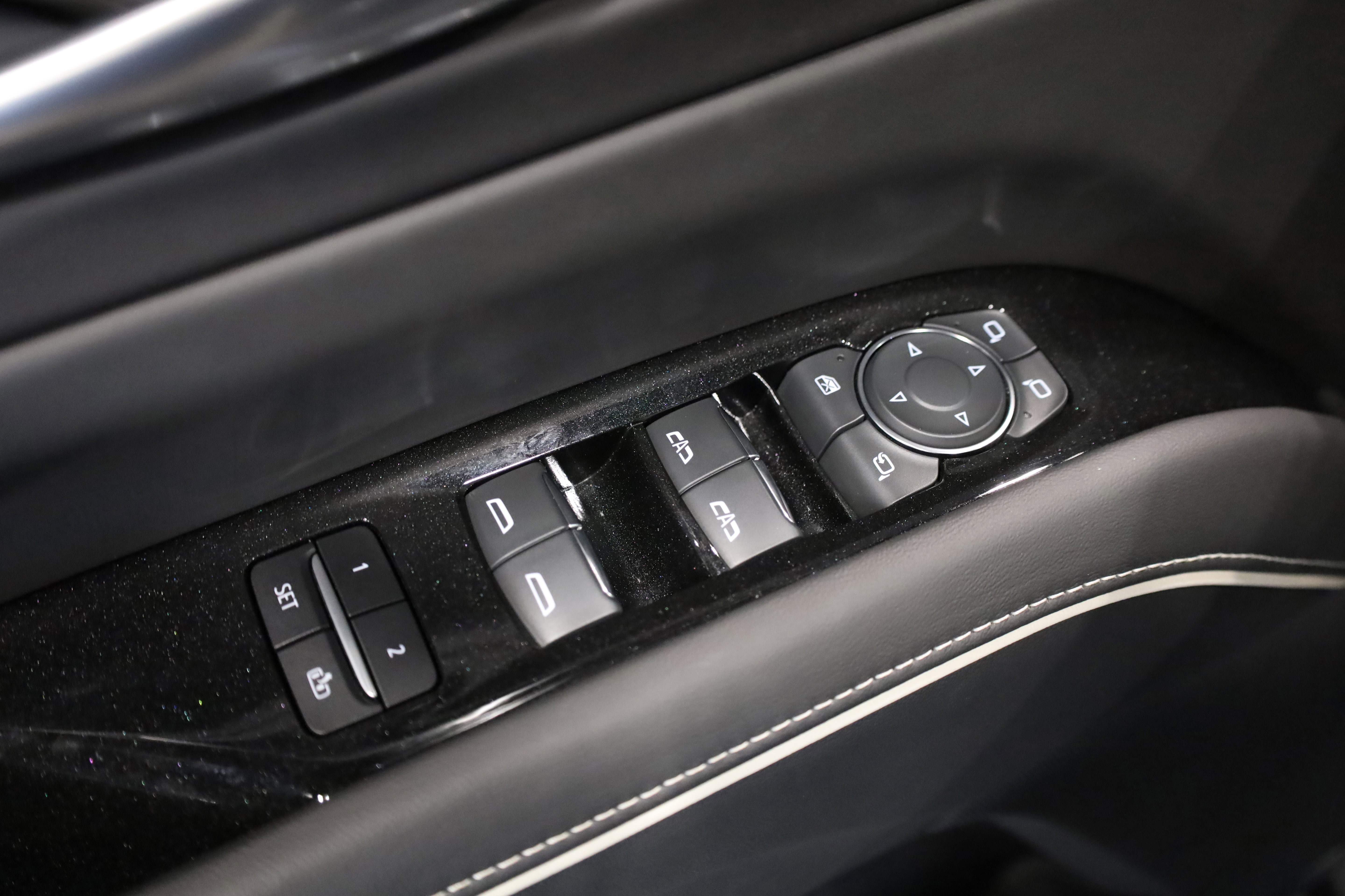 Used 2023 Cadillac Escalade V image 15