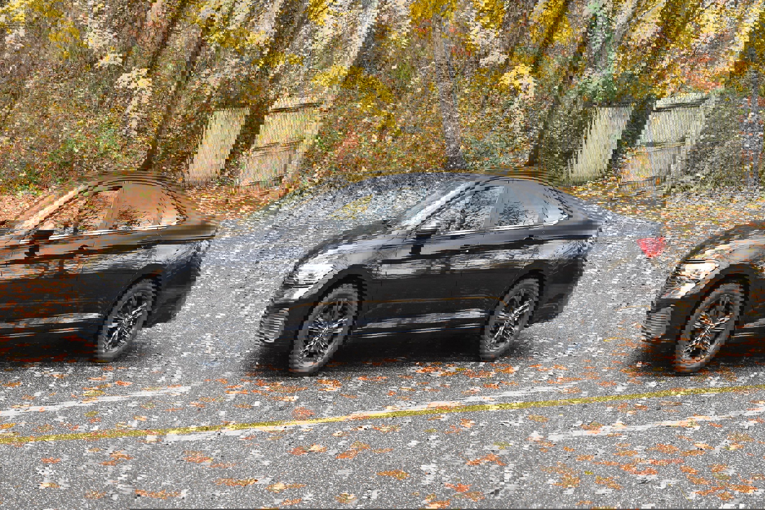 Used 2022 Volkswagen Jetta SE image 3