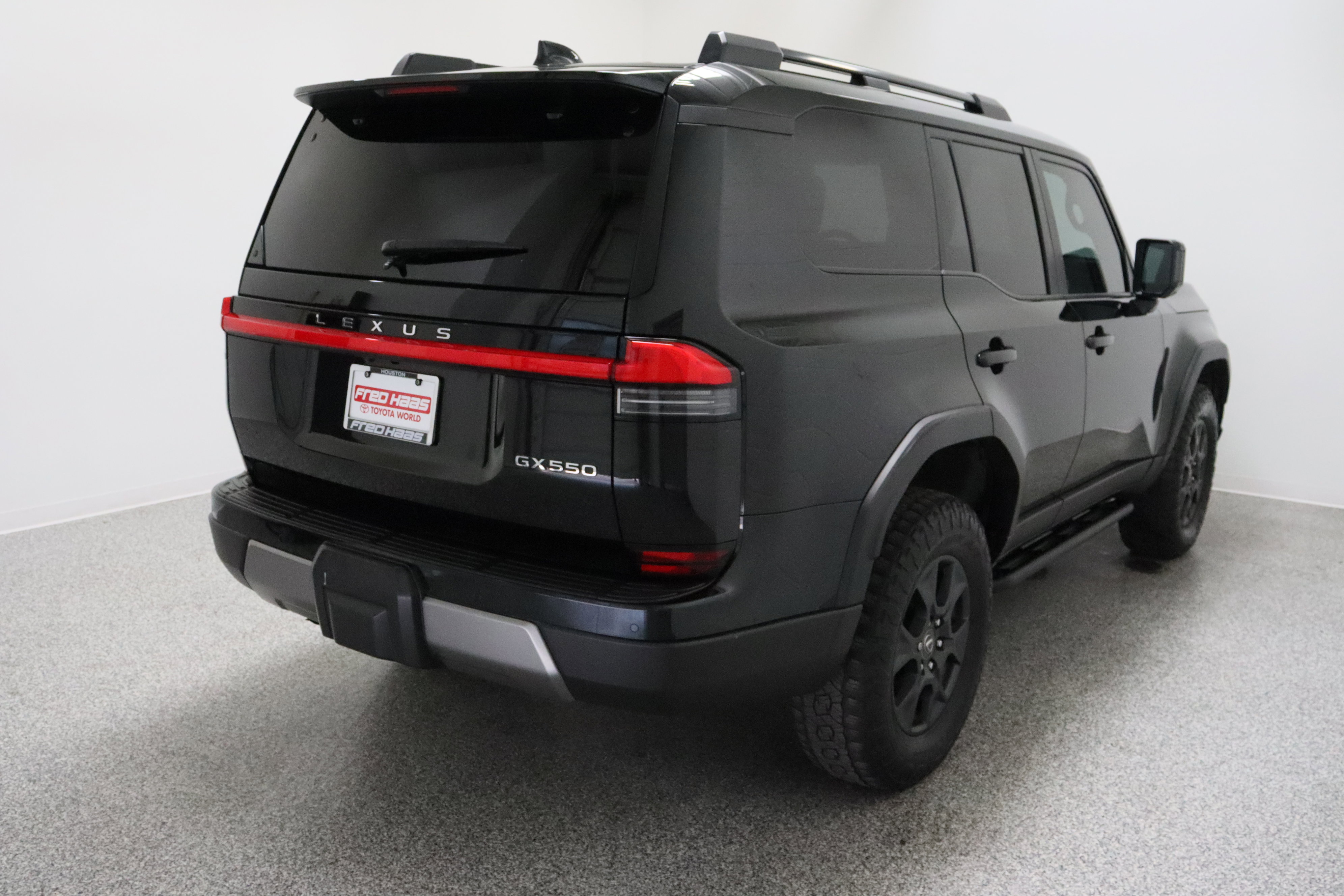 Used 2024 Lexus GX 550 image 7