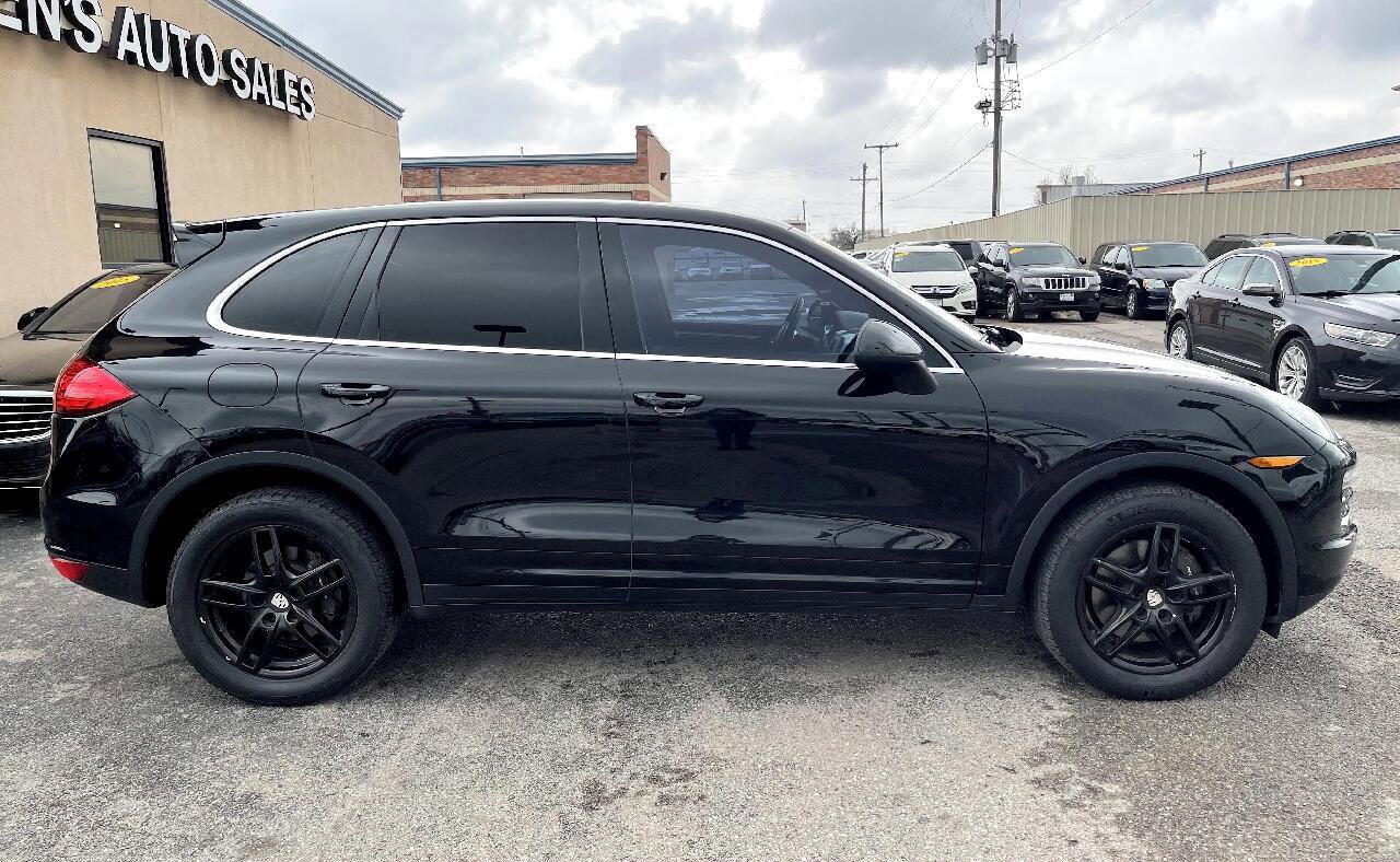 Used 2014 Porsche Cayenne Base image 5
