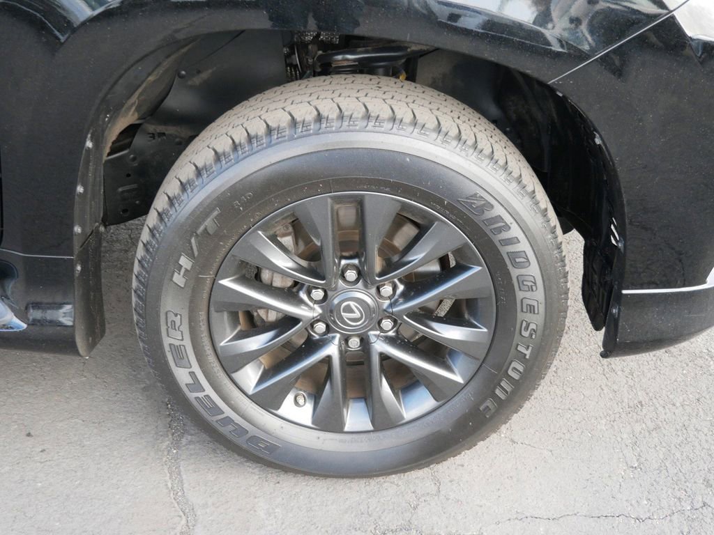 Certified 2023 Lexus GX 460 Premium w/ Premium Package image 8