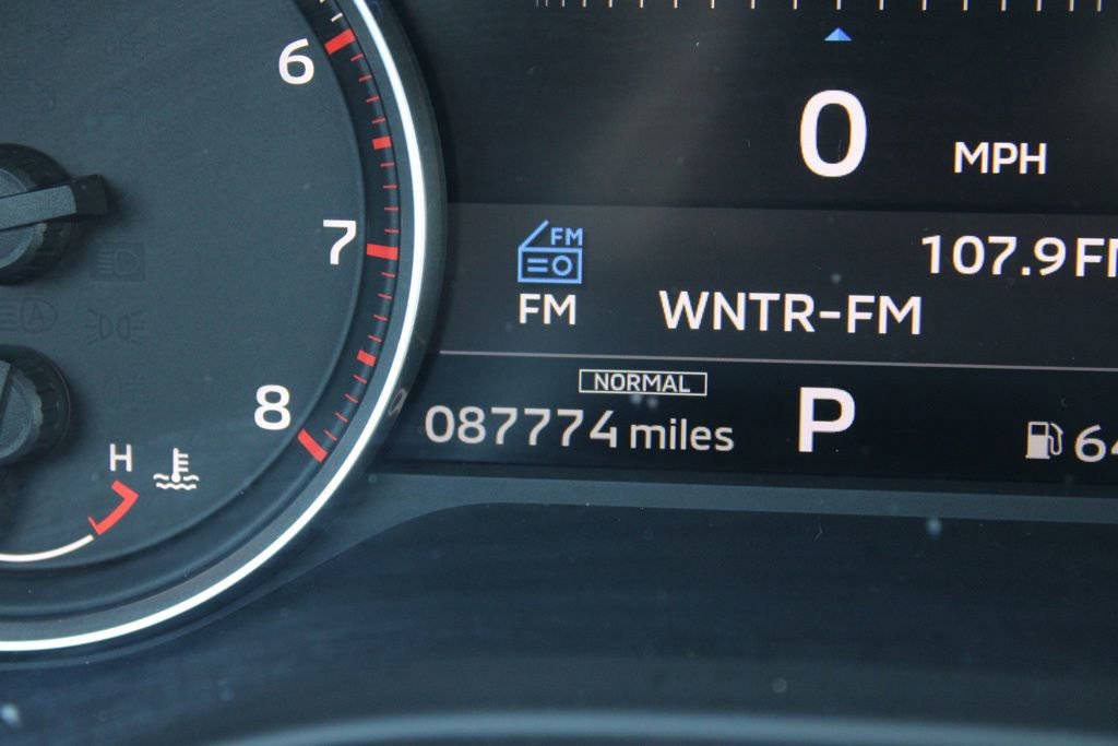 Used 2022 Mitsubishi Outlander SE image 34