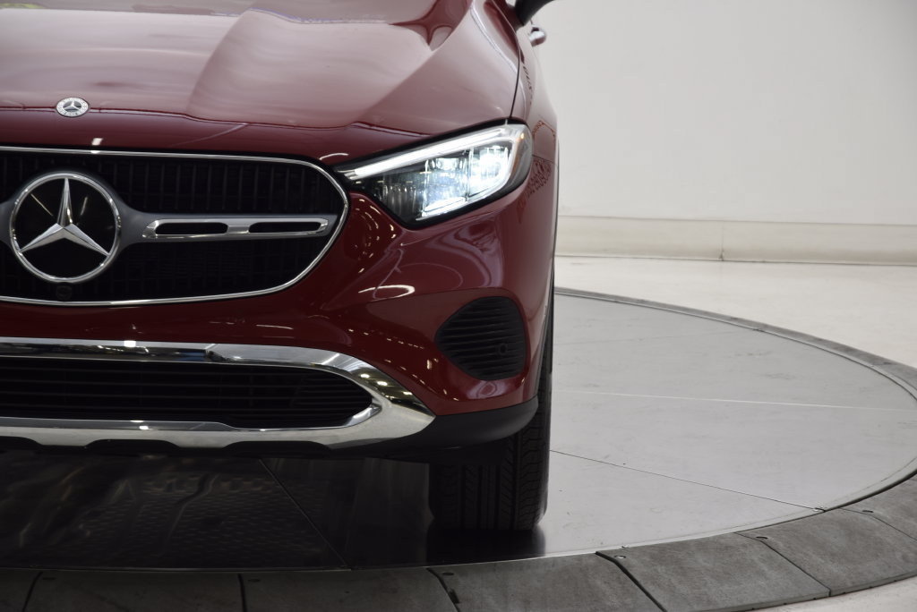 Certified 2026 Mercedes-Benz GLC 300 image 10