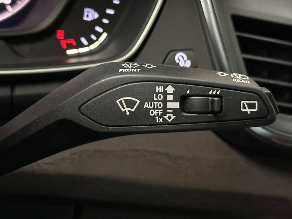 Used 2018 Audi Q5 2.0T Premium Plus AWD/4WD image 27