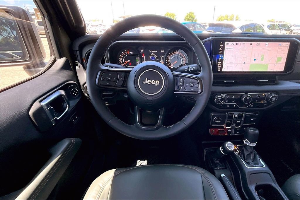 Used 2026 Jeep Gladiator Mojave AWD/4WD image 8