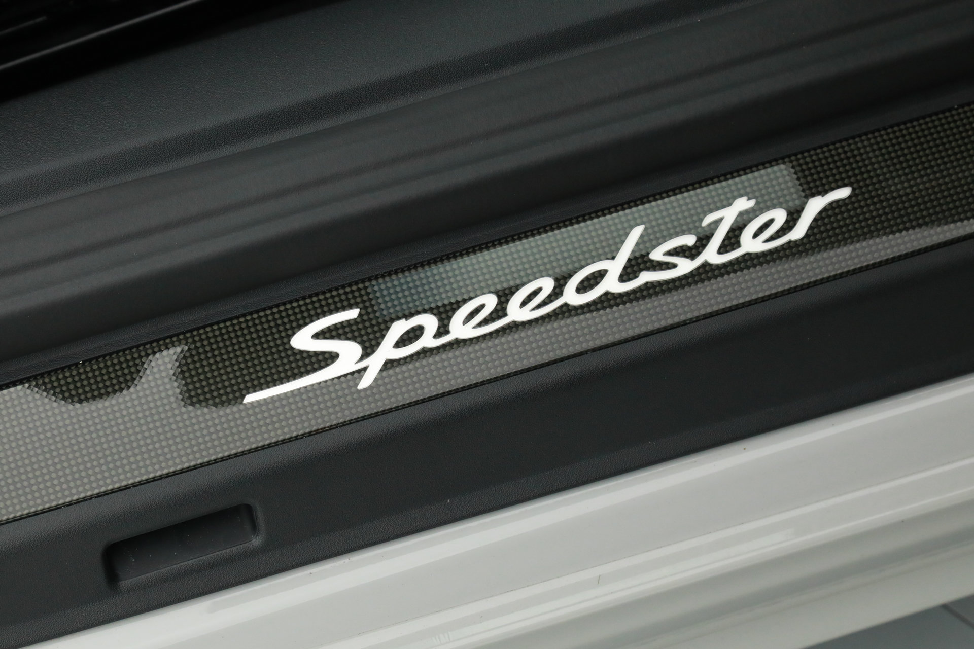 Used 2019 Porsche 911 Speedster RWD image 21