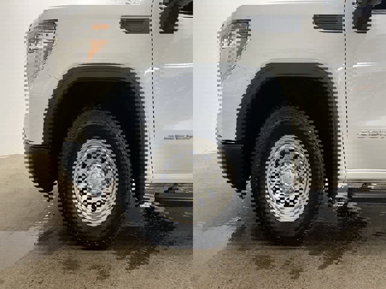 Used 2019 GMC Sierra 1500 4x4 Double Cab w/ Convenience Package image 11