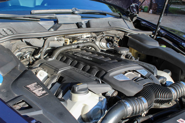 Used 2012 Porsche Cayenne Turbo AWD/4WD image 14